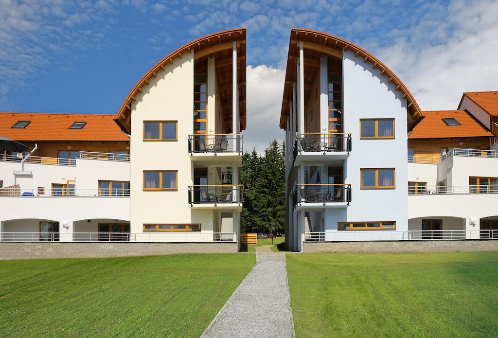 Lipno Lake Resort Lipno nad Vltavou Eksteriør bilde